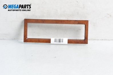 Интериорна лайсна за Volkswagen Passat IV Variant B5.5 (09.2000 - 08.2005), 4+1 вр., комби