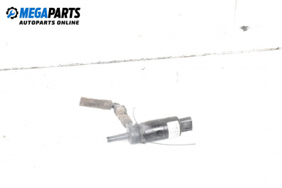 Помпичка за чистачки за Volkswagen Passat IV Variant B5.5 (09.2000 - 08.2005)