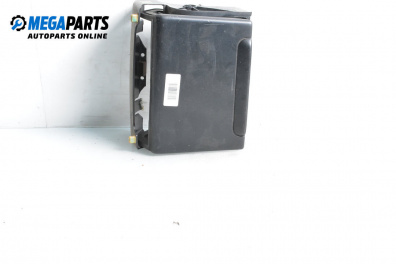 Пепелник за Renault Laguna I Grandtour (09.1995 - 03.2001)