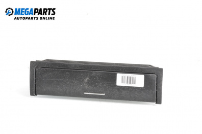 Пепелник за BMW 3 Series E46 Sedan (02.1998 - 04.2005)