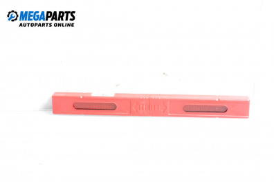 Триъгълник за Audi A4 Sedan B8 (11.2007 - 12.2015)