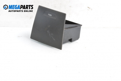 Жабка за Volvo V40 Estate (07.1995 - 06.2004)