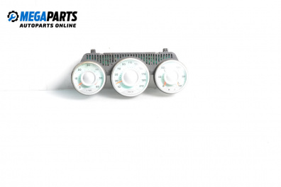 Километраж за Peugeot 807 Minivan (06.2002 - ...) 2.2 HDi, 128 к.с.