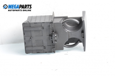 Поставка за чаши за Chevrolet Captiva SUV (06.2006 - ...)