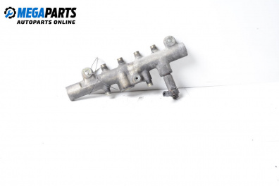 Горивна рейка за Mazda 6 Sedan I (06.2002 - 12.2008) 2.0 DI, 136 к.с.