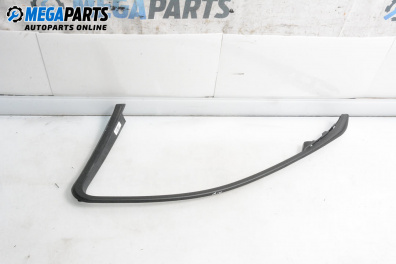 Интериорна лайсна за Mercedes-Benz C-Class Sedan (W204) (01.2007 - 01.2014), 4+1 вр., седан