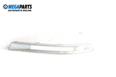 Интериорна лайсна за Mercedes-Benz C-Class Sedan (W204) (01.2007 - 01.2014), 4+1 вр., седан