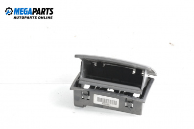 Пепелник за Volvo V70 II Estate (11.1999 - 12.2008)