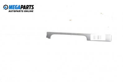 Интериорна пластмаса за Volkswagen Golf V Hatchback (10.2003 - 02.2009), 4+1 вр., хечбек, позиция: предна