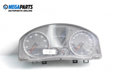 Километраж за Volkswagen Golf V Hatchback (10.2003 - 02.2009) 1.6 FSI, 115 к.с.