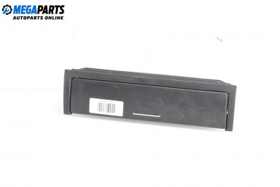 Пепелник за BMW 3 Series E46 Sedan (02.1998 - 04.2005)