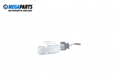 Плафон за Audi Q7 SUV I (03.2006 - 01.2016)