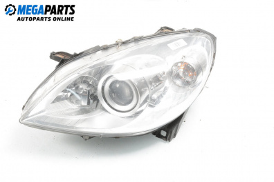 Фар за Mercedes-Benz B-Class Hatchback I (03.2005 - 11.2011), хечбек, позиция: лява