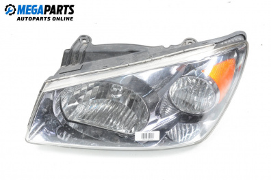 Фар за Kia Cerato Hatchback I (03.2004 - 12.2009), хечбек, позиция: лява