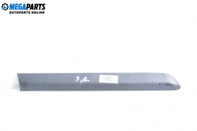 Лайсна за Volkswagen Golf V Hatchback (10.2003 - 02.2009), хечбек, позиция: задна, дясна