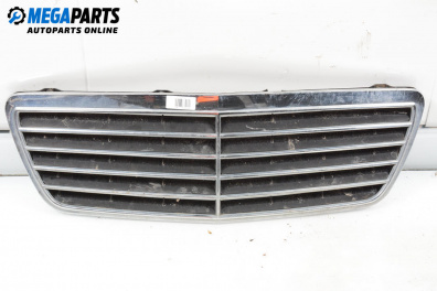 Решетка за Mercedes-Benz E-Class Sedan (W210) (06.1995 - 08.2003), седан, позиция: предна