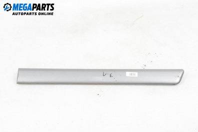 Външна лайсна колонка за Mercedes-Benz E-Class Sedan (W210) (06.1995 - 08.2003), седан, позиция: лява