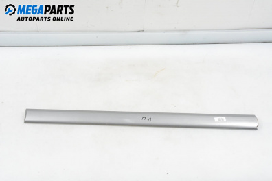 Външна лайсна колонка за Mercedes-Benz E-Class Sedan (W210) (06.1995 - 08.2003), седан, позиция: лява