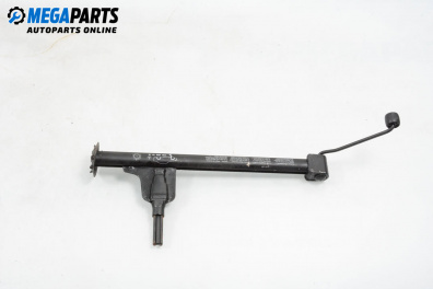 Крик за Mercedes-Benz E-Class Sedan (W210) (06.1995 - 08.2003)