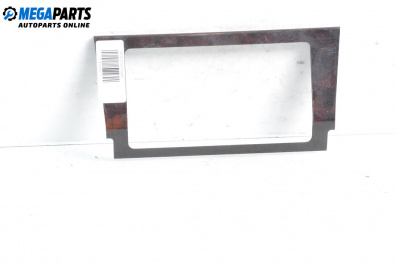 Интериорна пластмаса за Mercedes-Benz C-Class Sedan (W202) (03.1993 - 05.2000), 4+1 вр., седан, позиция: предна