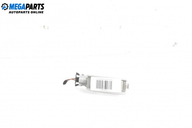 Плафон заден номер за Volkswagen Passat III Variant B5 (05.1997 - 12.2001), комби