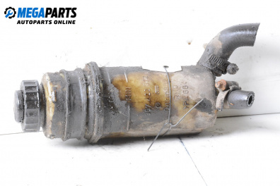 Казанче за хидравлична течност за Volkswagen Passat II Variant B3, B4 (02.1988 - 06.1997)