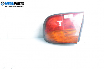 Вътрешен стоп за Nissan Primera Sedan II (06.1996 - 12.2001), седан, позиция: дясна