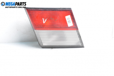 Вътрешен стоп за Nissan Primera Sedan II (06.1996 - 12.2001), седан, позиция: лява