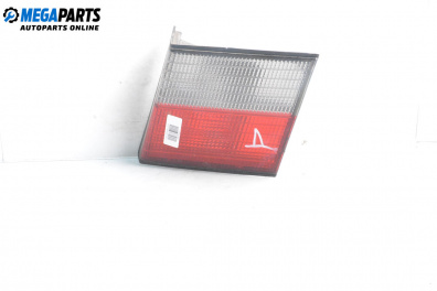 Вътрешен стоп за Nissan Primera Sedan II (06.1996 - 12.2001), седан, позиция: дясна