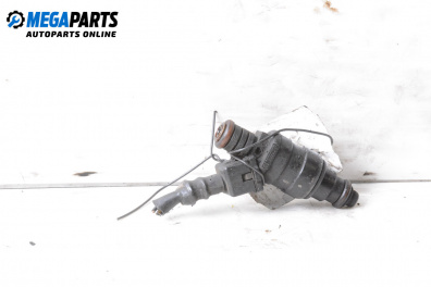 Дюза бензин за Audi 80 Avant B4 (09.1991 - 01.1996) 2.0 E, 115 к.с.