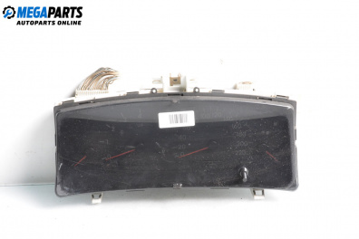 Километраж за Toyota Corolla E12 Hatchback (11.2001 - 02.2007) 2.0 D-4D (CDE120), 90 к.с.