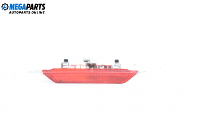 Трети стоп за Toyota Corolla E12 Hatchback (11.2001 - 02.2007), хечбек