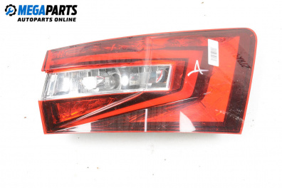 Стоп за Skoda Superb III Combi (03.2015 - ...), комби, позиция: дясна