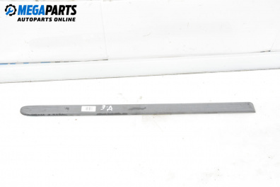 Външни лайсни за Renault Laguna I Hatchback (11.1993 - 08.2002), хечбек, позиция: дясна