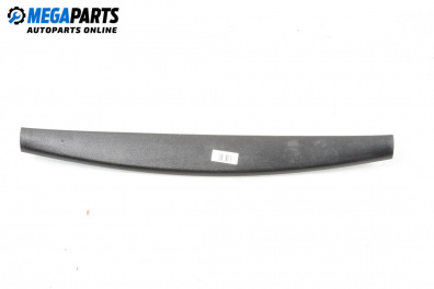 Пластмасова кора за Ford Focus I Hatchback (10.1998 - 12.2007), 4+1 вр., хечбек