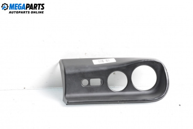 Интериорна пластмаса ключ светлини за Ford Mondeo I Hatchback (02.1993 - 08.1996), 4+1 вр., хечбек