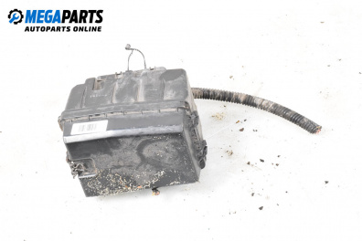 Филтърна кутия за Ford Mondeo I Hatchback (02.1993 - 08.1996) 1.8 i 16V