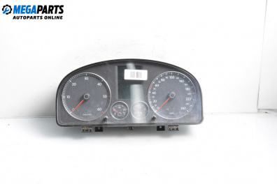 Километраж за Volkswagen Touran Minivan I (02.2003 - 05.2010) 1.9 TDI, 105 к.с.