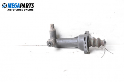 Долна помпа за съединител за Volkswagen Polo Hatchback IV (10.2001 - 12.2005)