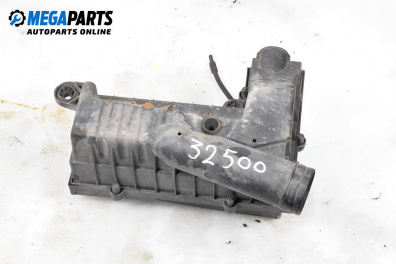 Филтърна кутия за Audi A3 Hatchback II (05.2003 - 08.2012) 2.0 TDI 16V