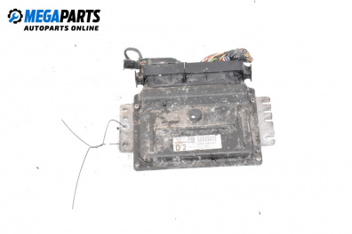 Компютър двигател за Nissan Micra III Hatchback (01.2003 - 06.2010) 1.2 16V, 65 к.с., № MEC37-300 H3 LZ