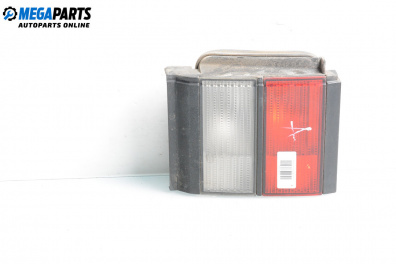 Вътрешен стоп за Volkswagen Passat II Sedan B3, B4 (02.1988 - 12.1997), седан, позиция: дясна