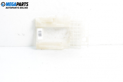 Интериорна пластмаса за Volvo V70 II Estate (11.1999 - 12.2008), 4+1 вр., комби, позиция: предна