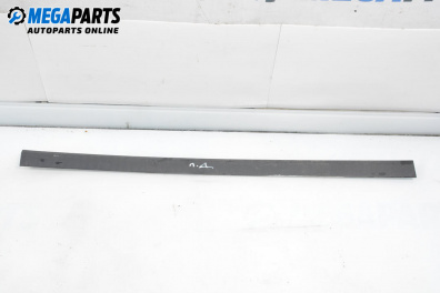 Външни лайсни за Volvo V70 II Estate (11.1999 - 12.2008), комби, позиция: дясна