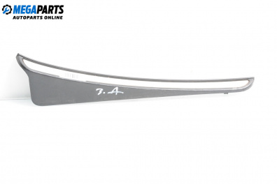 Интериорна пластмаса за Citroen C5 I Break (06.2001 - 08.2004), 4+1 вр., комби, позиция: предна