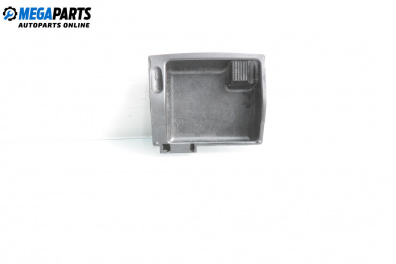 Пепелник за Mercedes-Benz C-Class Sedan (W203) (05.2000 - 08.2007)