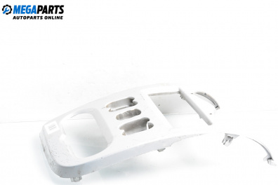 Централна конзола за Dacia Sandero Hatchback I (06.2008 - 12.2012)