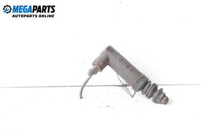 Долна помпа за съединител за Mazda 6 Station Wagon I (08.2002 - 12.2007)