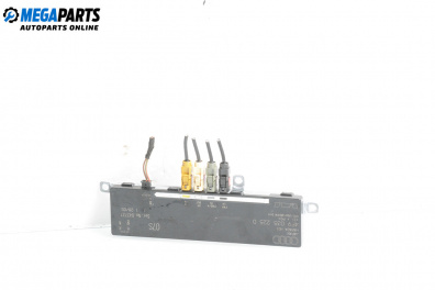 Усилвател антена за Audi A6 Avant C6 (03.2005 - 08.2011)