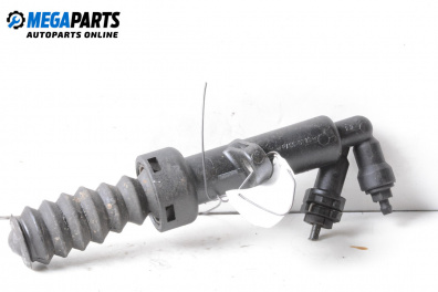 Долна помпа за съединител за Citroen C4 Grand Picasso I (10.2006 - 12.2013)